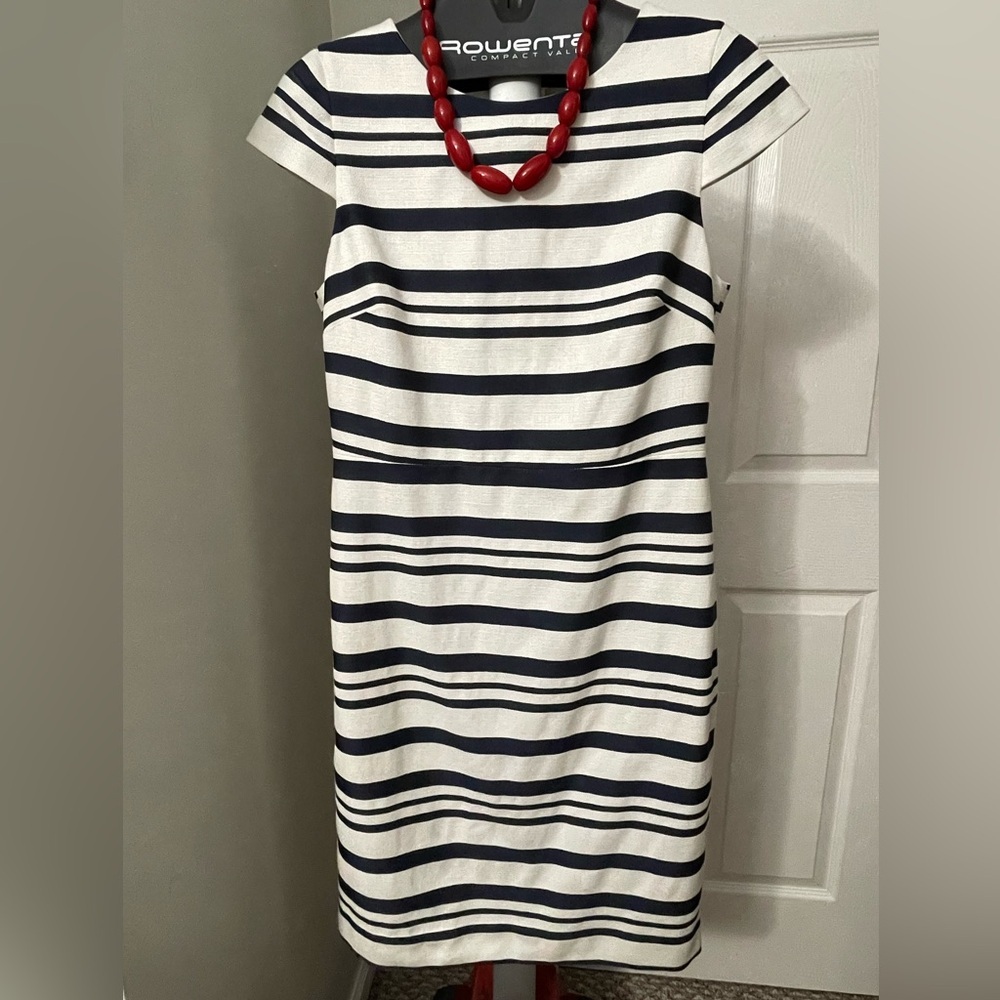 J. Crew Navy and White Sheath Mini Dress Sleeveless Crew Neck Size 10